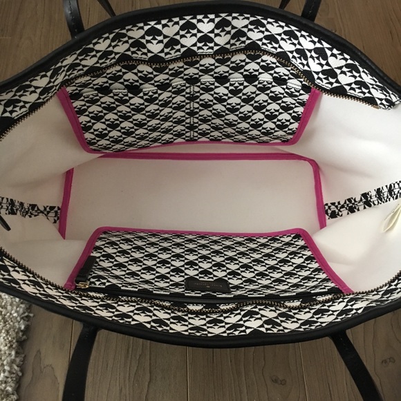 Kate Spade NY Penn Place Margareta Tote Large Size - Picture 5 of 8